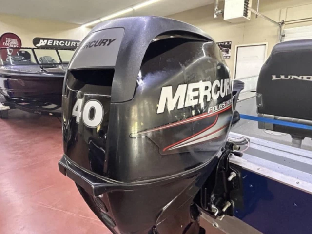 Lund Fury 1600 Tiller  2017