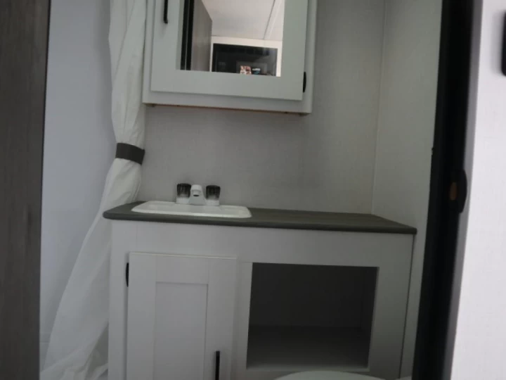 2022 Keystone Hideout 174RK 