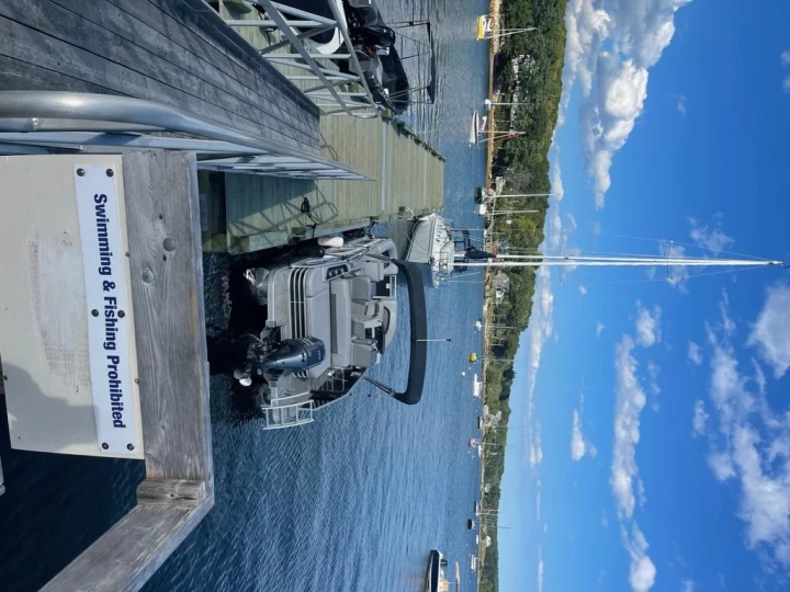 2020 Bennington Marine 21 SSBX Tri toon