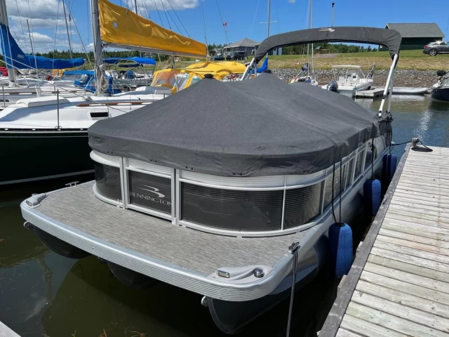 Bennington Marine 21 SSBX Tri toon 2020