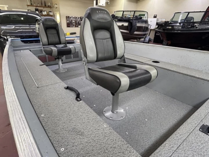 2017 Lund Fury 1600 Tiller 