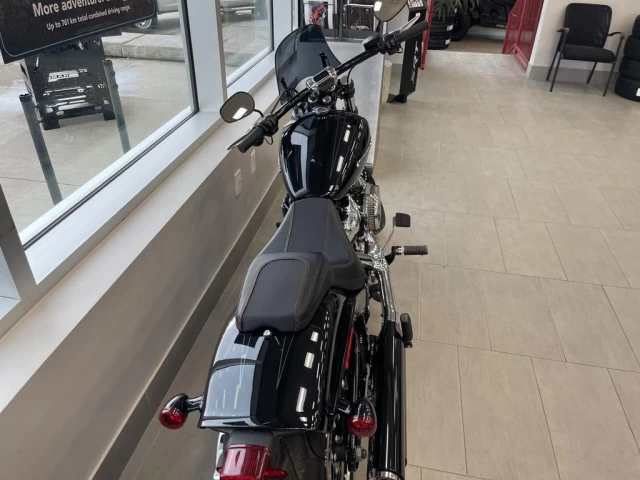 Harley-Davidson Softail Heritage Classic FLHC  2018