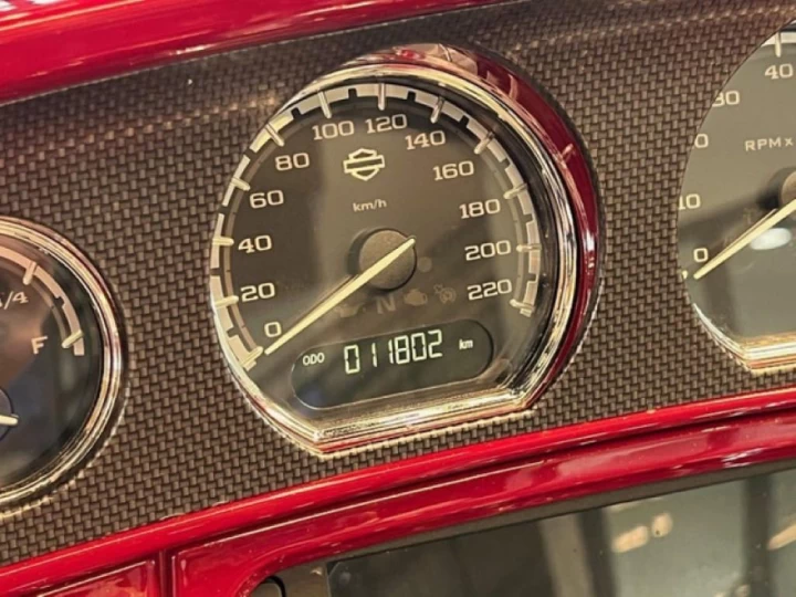 2016 Harley-Davidson FLHXSE - CVO Street Glide 