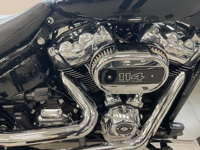 Harley-Davidson Softail Heritage Classic FLHC  2018