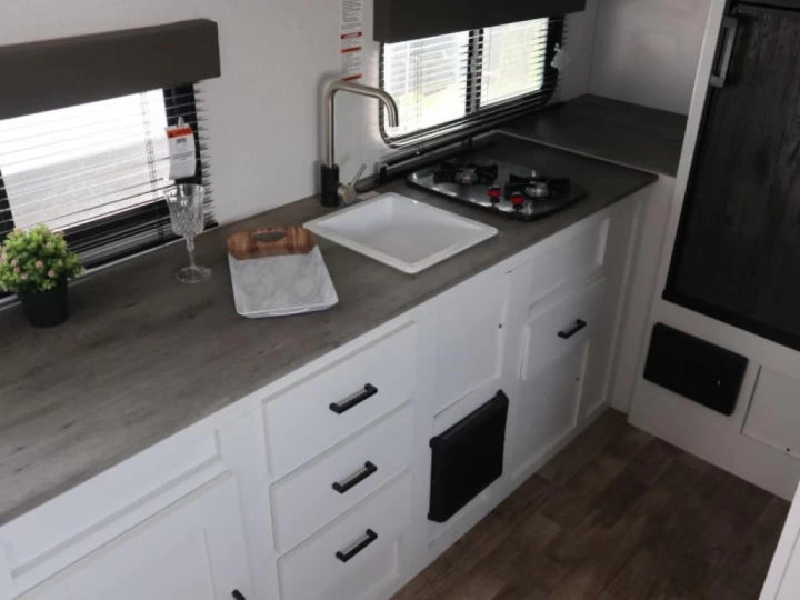 2022 Keystone Hideout 174RK 